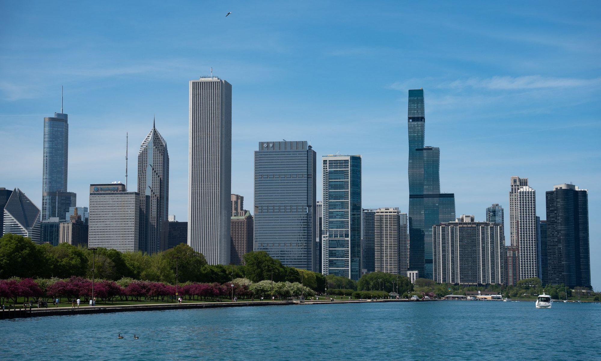 Chicago, seen from the lake and the river